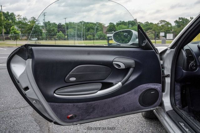 Used 2003 Porsche Boxster S RWD image 46