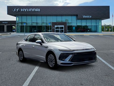New 2026 Hyundai Sonata SEL FWD image 30