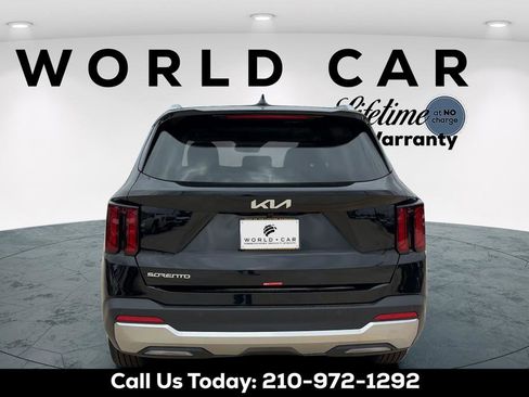 New 2026 Kia Sorento S FWD image 6