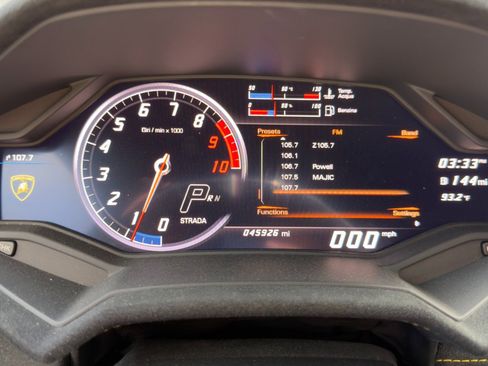 Used 2018 Lamborghini Huracan Performante image 20