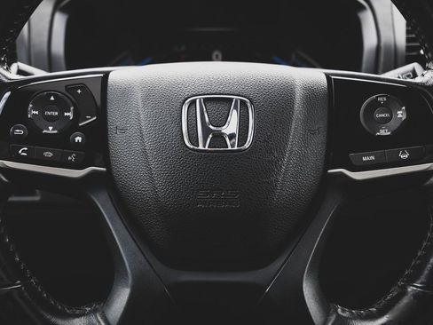 Used 2018 Honda Odyssey EX-L image 14