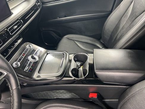 Certified 2023 Lincoln Nautilus AWD w/ Premium Package image 15