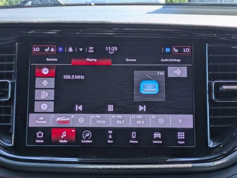 Used 2024 Dodge Durango GT AWD/4WD image 18