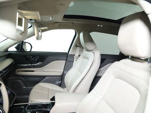 Certified 2022 Lincoln Corsair AWD w/ Premium Package image 21