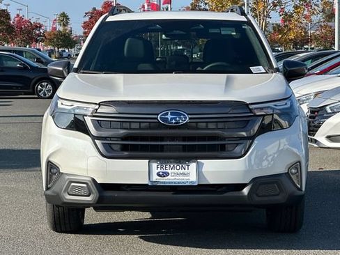 Used 2026 Subaru Forester Premium AWD/4WD image 6