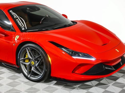 Used 2023 Ferrari F8 Tributo RWD image 6