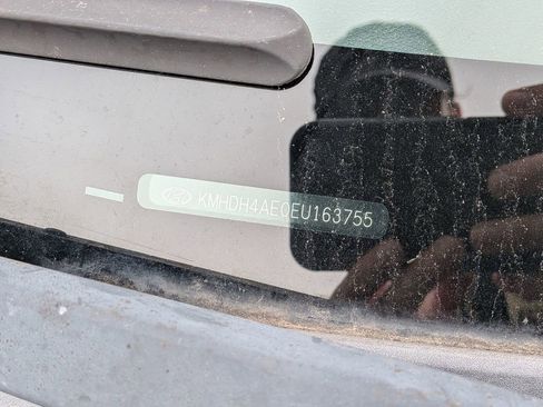 Used 2014 Hyundai Elantra SE w/ Option Group 02 image 7