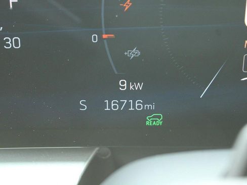 Used 2024 Cadillac Lyriq Luxury w/ LPO, Floor Liner Package image 20