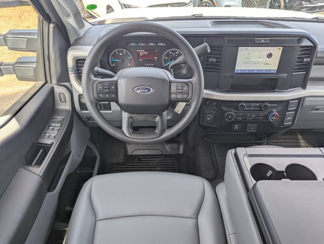 New 2026 Ford F450 XL w/ XL Chrome Package RWD image 17