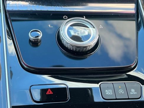 Certified 2025 Cadillac Escalade Premium Luxury w/ Touring Package image 40