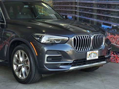 Used 2023 BMW X5 sDrive40i image 2