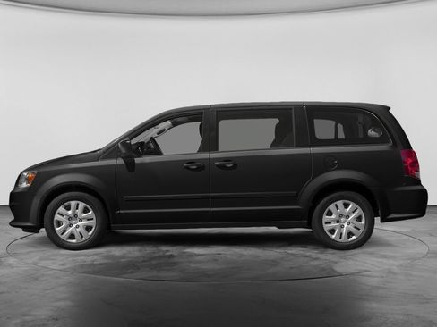 Used 2019 Dodge Grand Caravan GT w/ Safety Sphere Group FWD image 4