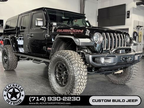 Used 2022 Jeep Gladiator Rubicon w/ LED Lighting Group AWD/4WD image 2