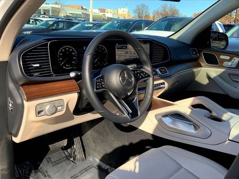 Used 2025 Mercedes-Benz GLE 350 4MATIC image 14