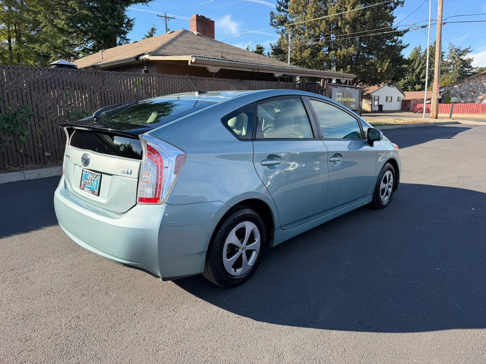 Used 2012 Toyota Prius Four FWD image 5
