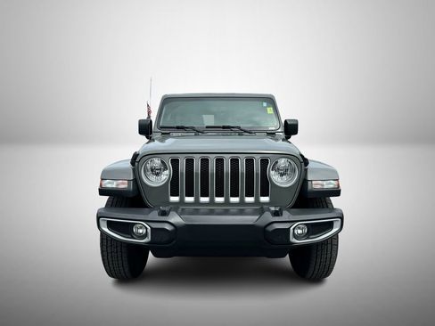 Used 2022 Jeep Wrangler Unlimited Sahara AWD/4WD image 7
