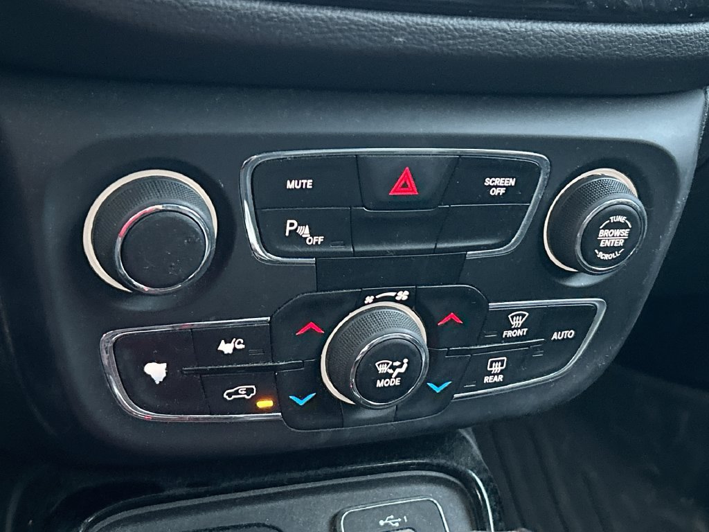 Used 2019 Jeep Compass Limited w/ Safety & Security Group AWD/4WD image 24
