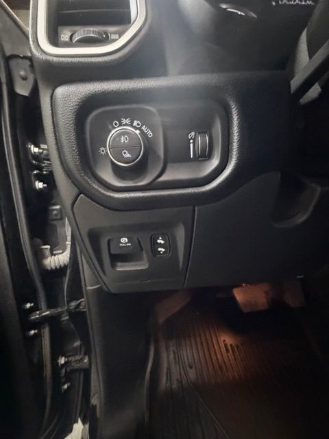 Used 2021 RAM 1500 Big Horn AWD/4WD image 22