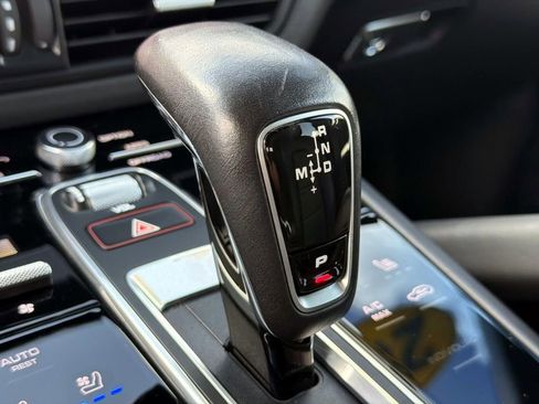 Used 2021 Porsche Cayenne Turbo AWD/4WD image 26