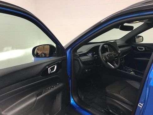 New 2026 Jeep Compass Limited image 11