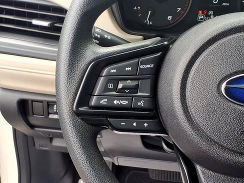 Used 2025 Subaru Forester w/ Convenience Package #2 AWD/4WD image 23