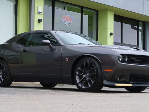 Used 2020 Dodge Challenger R/T Scat Pack RWD image 13