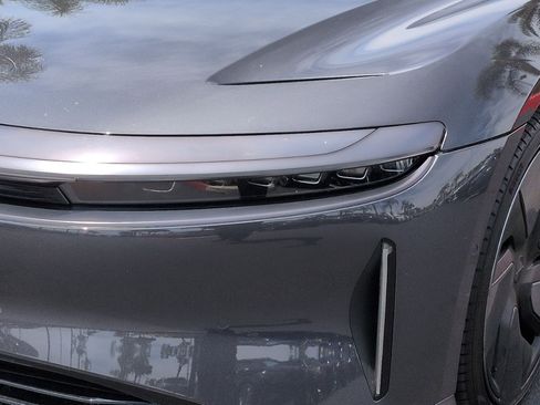Used 2024 Lucid Air Touring image 6