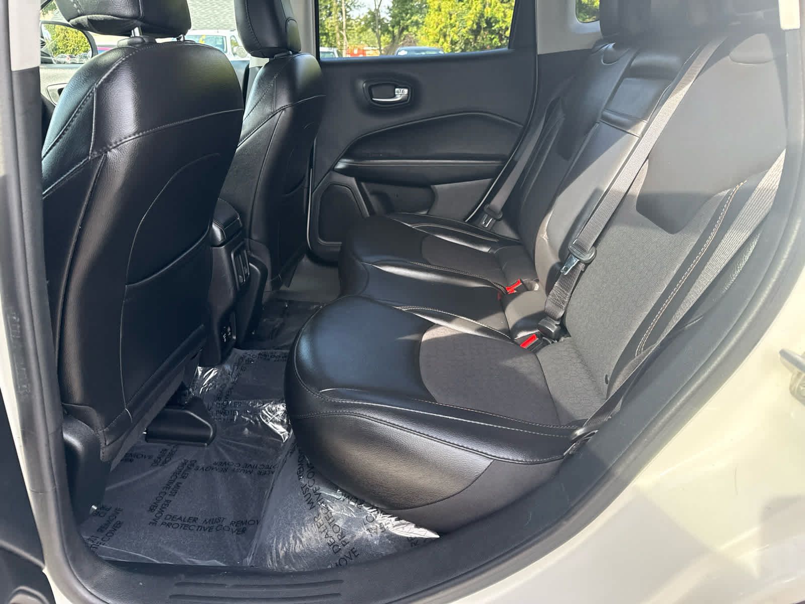Used 2019 Jeep Compass Latitude w/ Popular Equipment Group AWD/4WD image 13