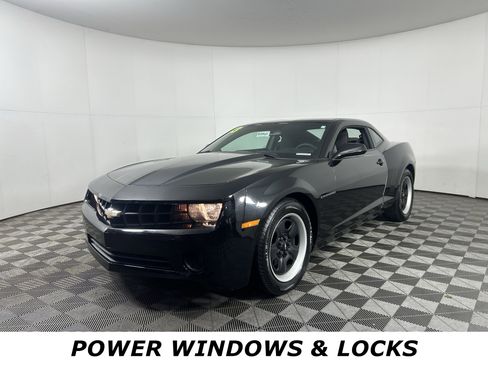 Used 2013 Chevrolet Camaro LS image 3