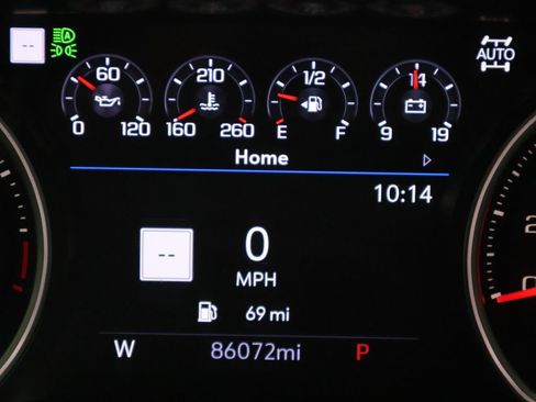 Used 2020 Chevrolet Silverado 2500 LTZ w/ LTZ Premium Package AWD/4WD image 21