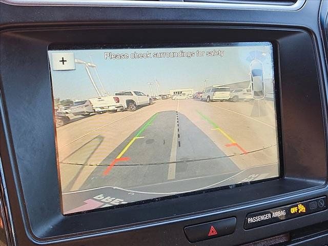 Used 2018 Ford Explorer XLT w/ Equipment Group 202A FWD image 14