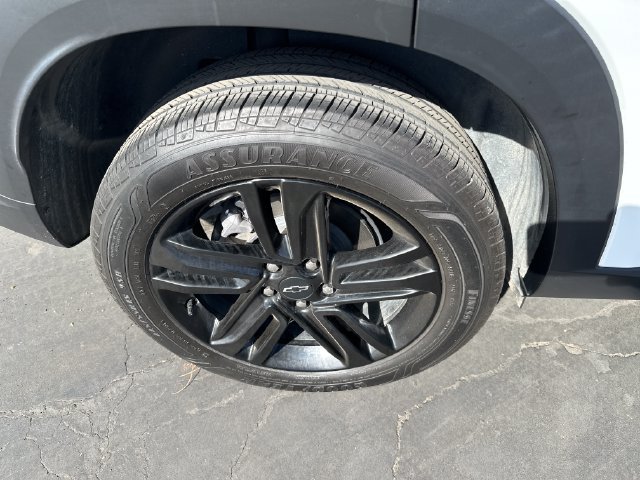 Certified 2024 Chevrolet Trax ACTIV w/ Sunroof Package FWD image 9