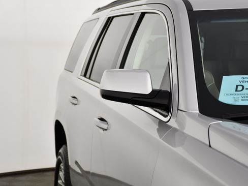 Used 2019 GMC Yukon SLT w/ Open Road Package AWD/4WD image 14