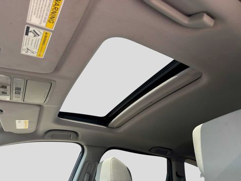 Used 2018 Honda CR-V EX image 17