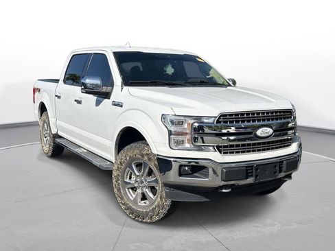 Used 2018 Ford F150 Lariat w/ Equipment Group 502A Luxury image 4