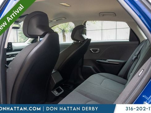 Used 2025 Kia K4 FWD image 16