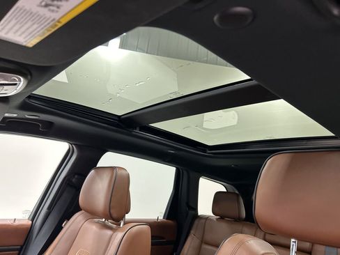 Used 2021 Jeep Grand Cherokee Overland AWD/4WD image 28