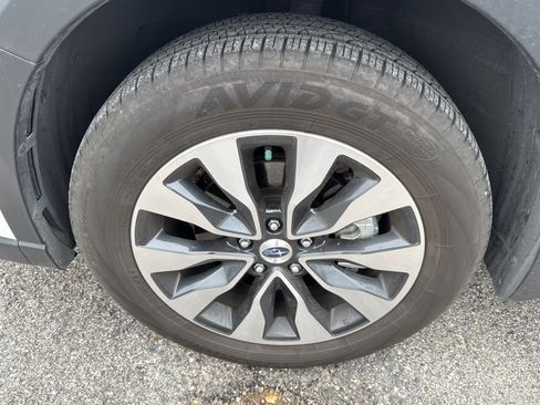 Certified 2023 Subaru Outback Limited image 9