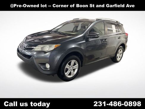 Used 2014 Toyota RAV4 XLE AWD/4WD image 1