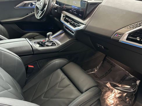 Used 2026 BMW XM Label Red w/ M Driver's Package image 32