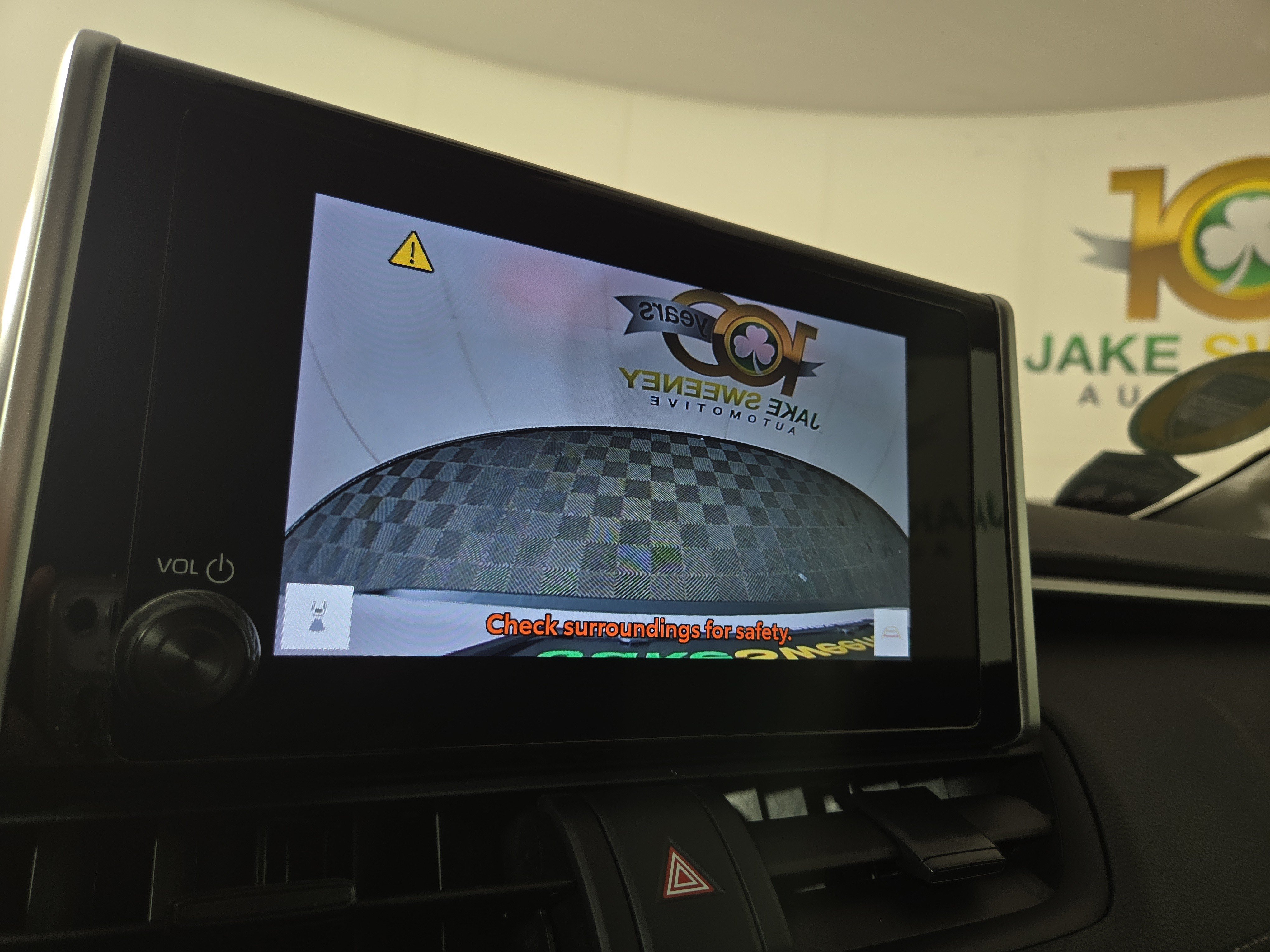 Used 2025 Toyota RAV4 XLE AWD/4WD image 20