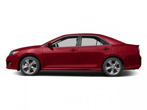 Used 2013 Toyota Camry SE image 3