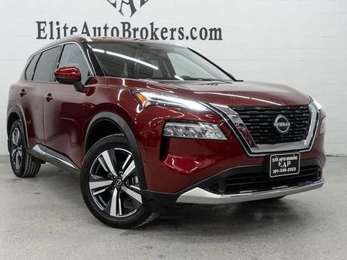 Used 2023 Nissan Rogue Platinum w/ Platinum Premium Package image 7