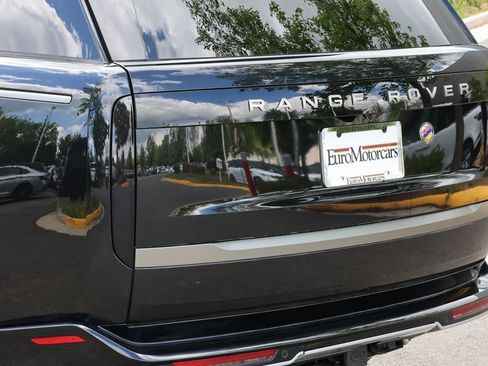 New 2026 Land Rover Range Rover Long Wheelbase SE AWD/4WD image 6