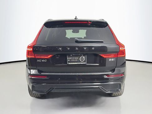 Certified 2024 Volvo XC60 B5 Plus w/ Protection Package Premier AWD/4WD image 7