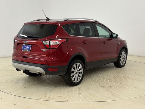 Used 2018 Ford Escape Titanium w/ Ford Safe & Smart Package AWD/4WD image 9