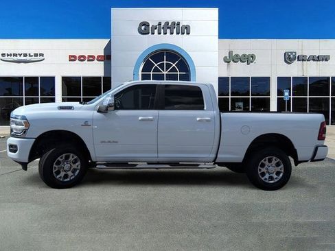 Used 2024 RAM 2500 Laramie image 10