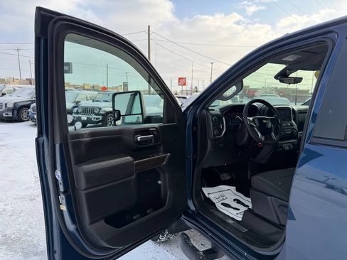 Used 2020 Chevrolet Silverado 2500 LT image 12