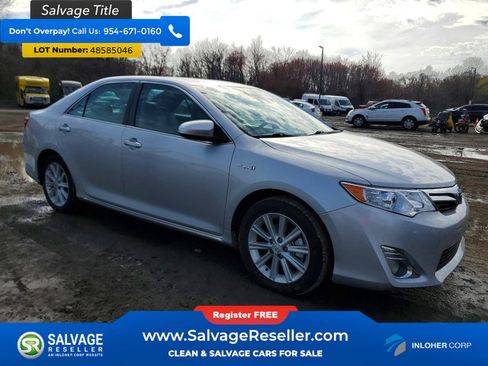 Used 2012 Toyota Camry XLE w/ Leather Pkg image 5