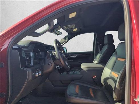Used 2025 GMC Sierra 1500 AT4 w/ AT4 Premium Package image 14